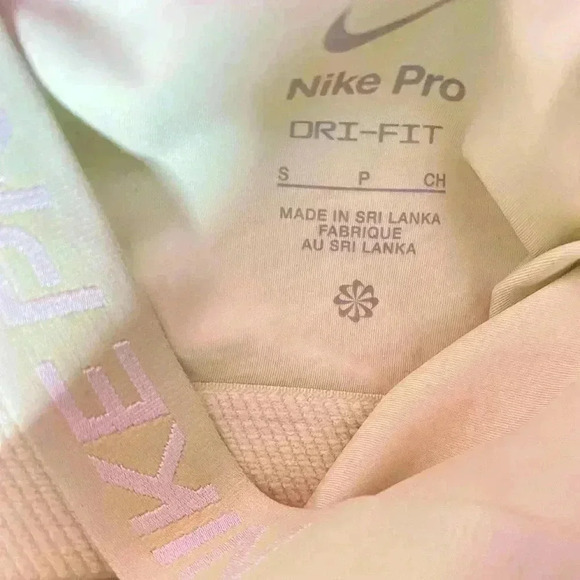 Nike Pro Sport Bra - Picture 3 of 5